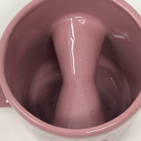 Voodoo doughnut mug pink with black print - Picture 5 of 6